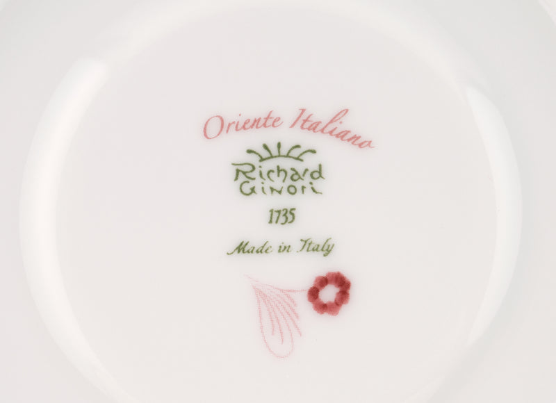 Oriente Italiano- Porpora Teacup & Saucer