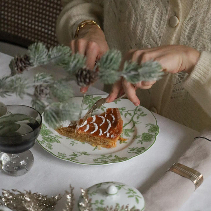 Albertine Dinner Set For Six II